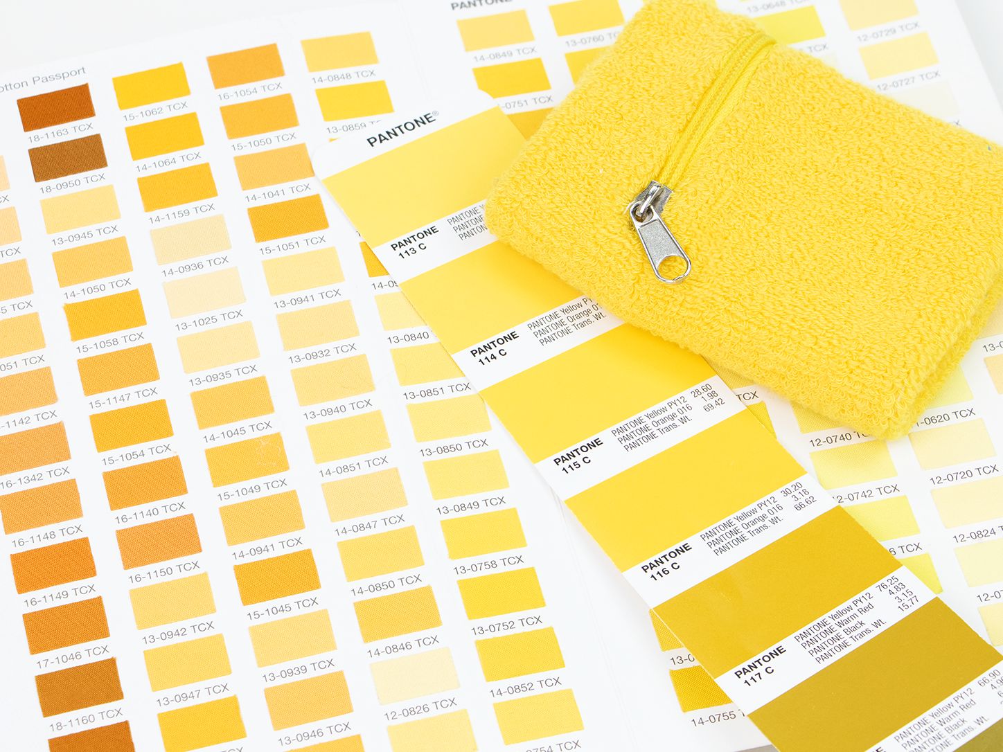 Color matching service for OEM and ODM wrist wallets